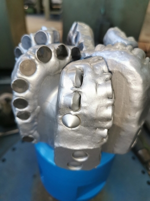 5.875'' Steel Body 6 Blade Diamond PDC Rock Drilling Tools With 13mm Primary Cutter